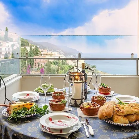 Terrazza Sul Mare 公寓 陶尔米纳