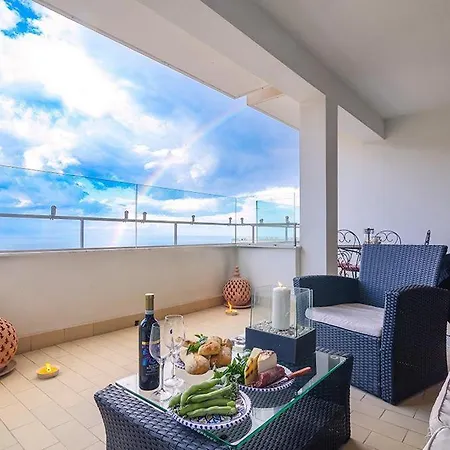 Terrazza Sul Mare 公寓 陶尔米纳